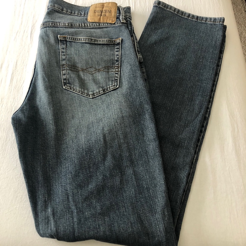 Denizen From Levi’s 218 Straight Fit Men’s Jeans, Blue Size 34/34